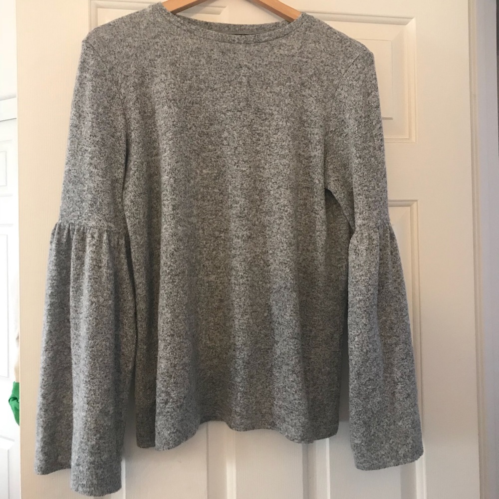 ZARA bell sleeve gray sweater